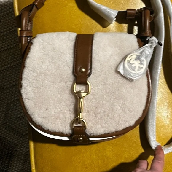 Michael Kors Jamie crossbody saddle bag NWT - Picture 2 of 10